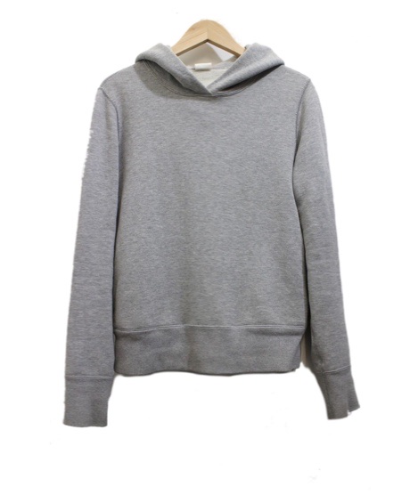 理容室に着ていく洋服問題